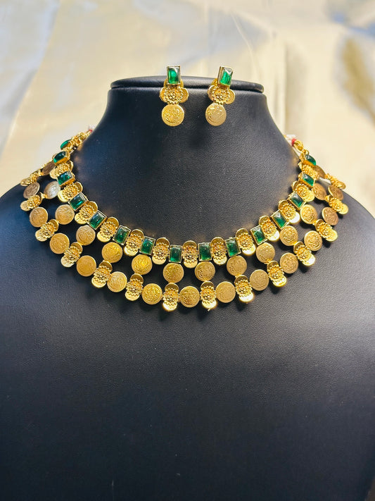 Three Layer  Kasu Necklace Set