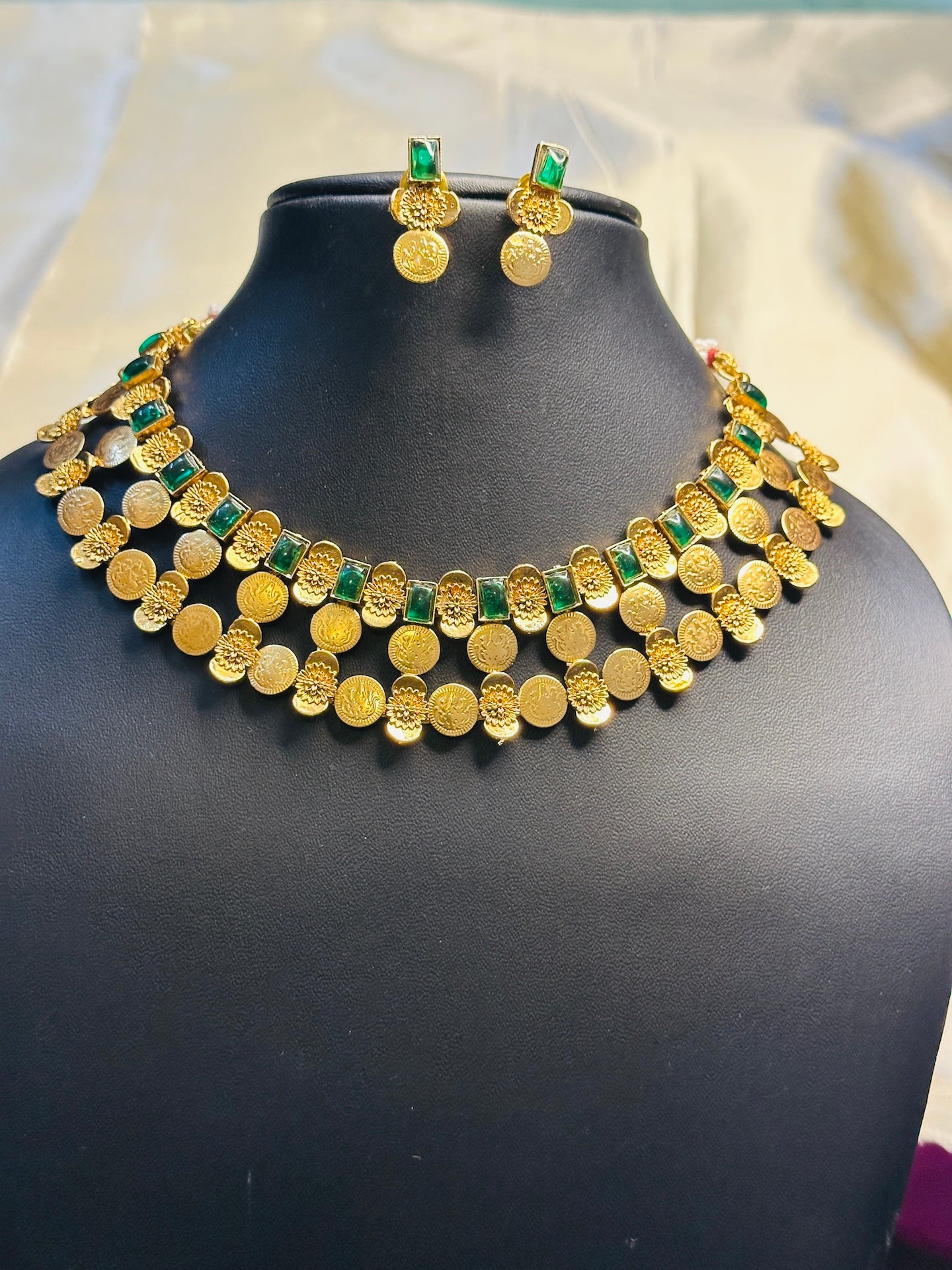 Three Layer  Kasu Necklace Set