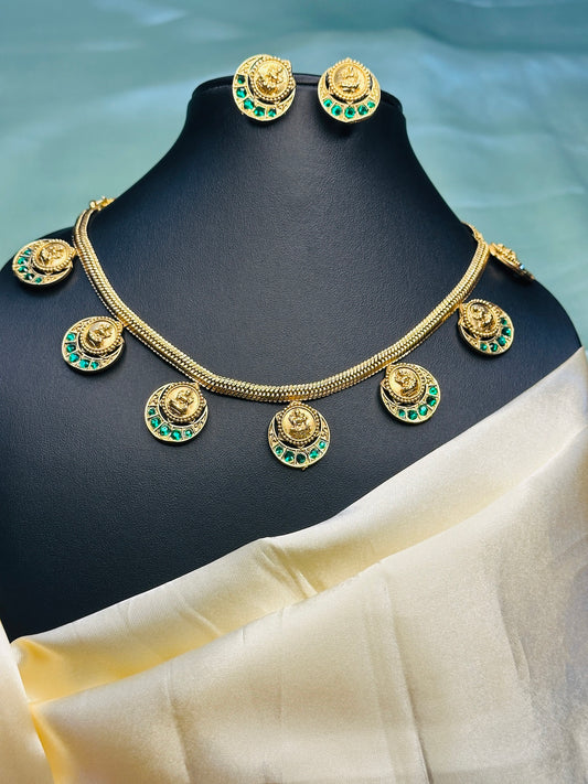 Lakshmi Kasu Moon Necklace Set